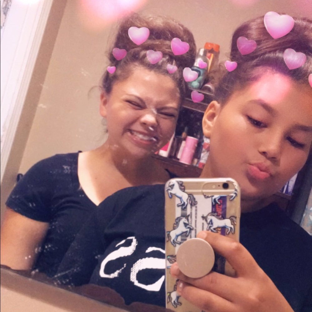 Meet your Posher, Isabelle